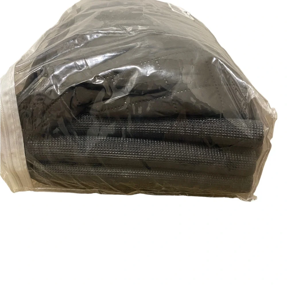 Reversible sofa cover, Sized for a 4-Seater Sofa (see package pic)